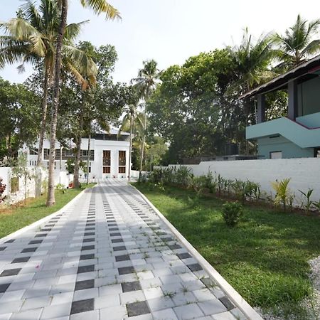 Villa Mandala Guest House Varkala Exteriör bild