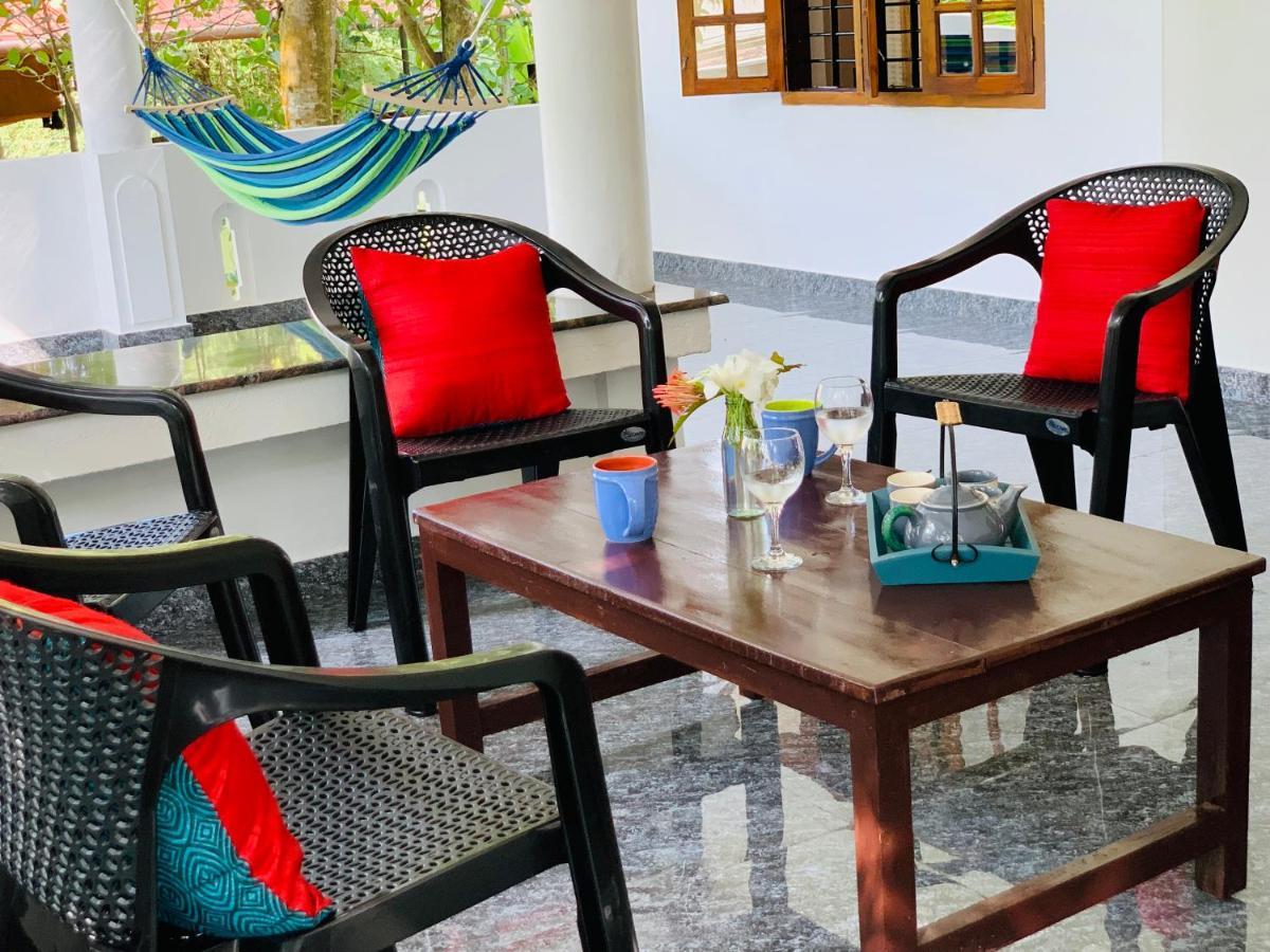 Villa Mandala Guest House Varkala Exteriör bild